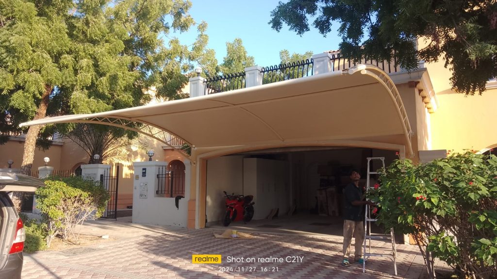 Wall Mount Car Parking Shades 